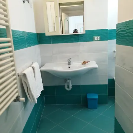 Гостевой дом Casa Ilaria Al Porto D'ischia